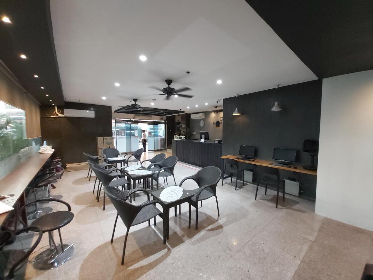Dg Grami Hotel Paranaque City 外观 照片