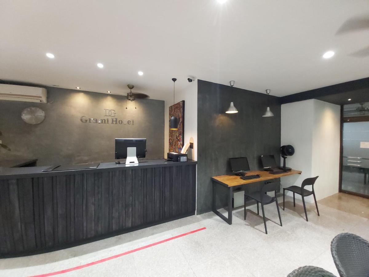 Dg Grami Hotel Paranaque City 外观 照片