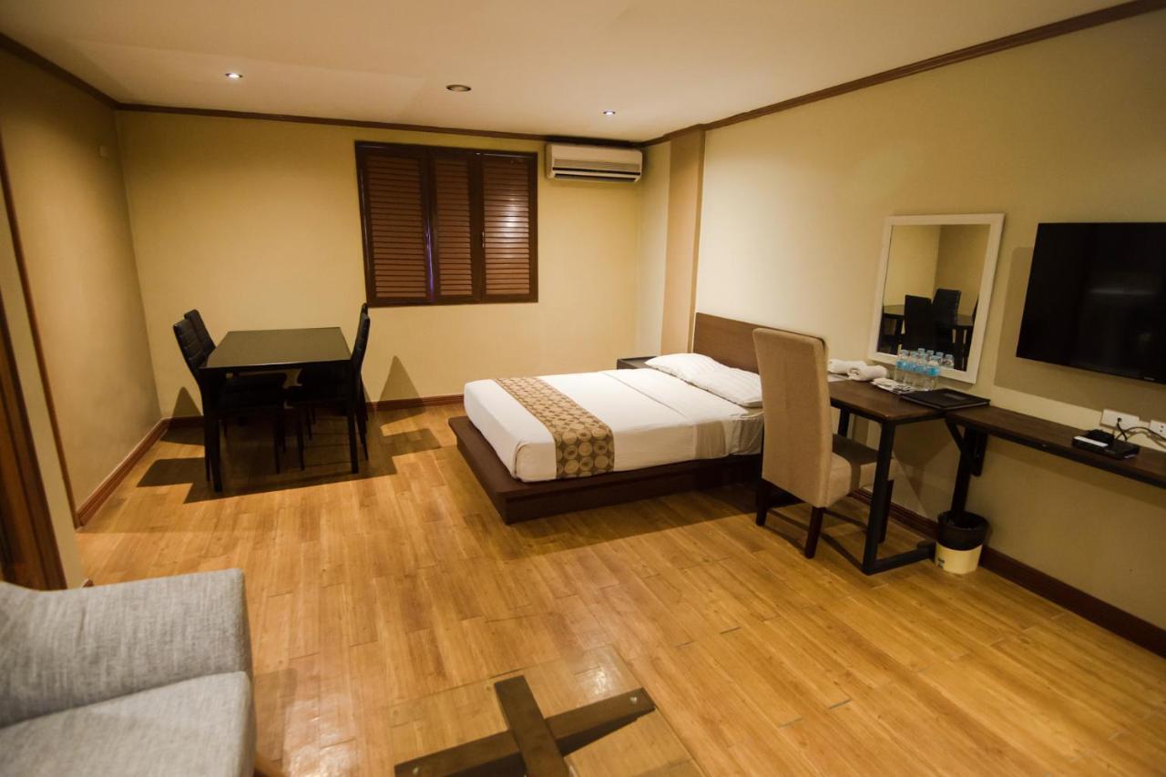 Dg Grami Hotel Paranaque City 外观 照片