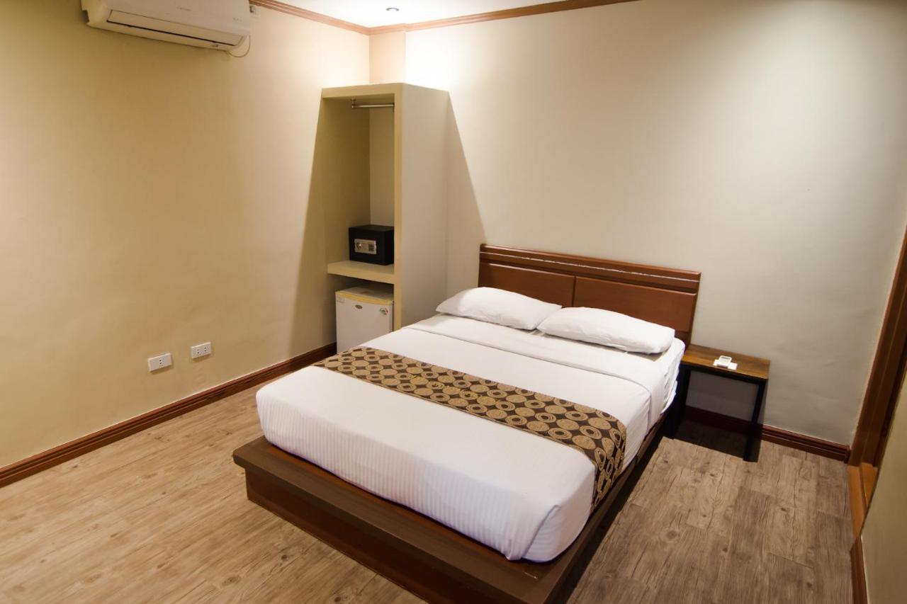 Dg Grami Hotel Paranaque City 外观 照片