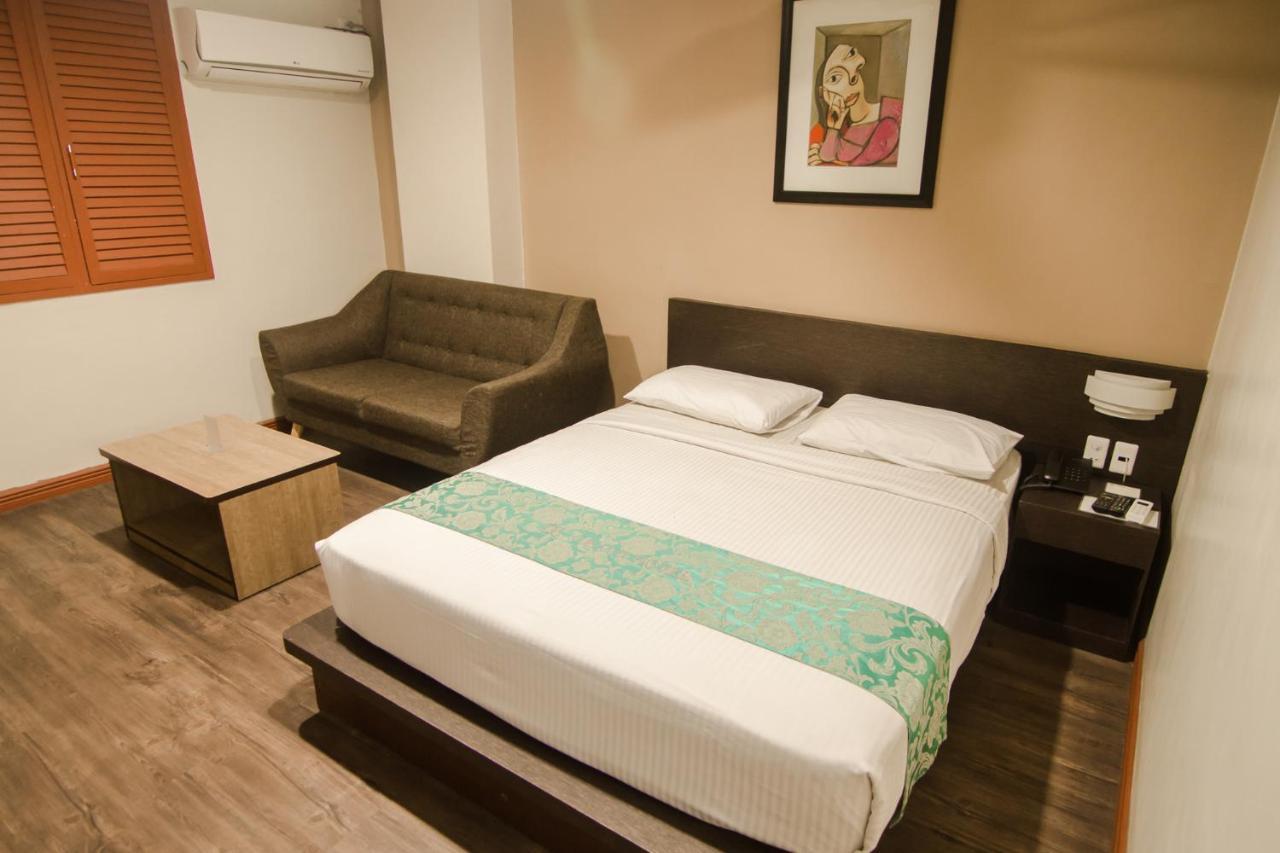 Dg Grami Hotel Paranaque City 外观 照片