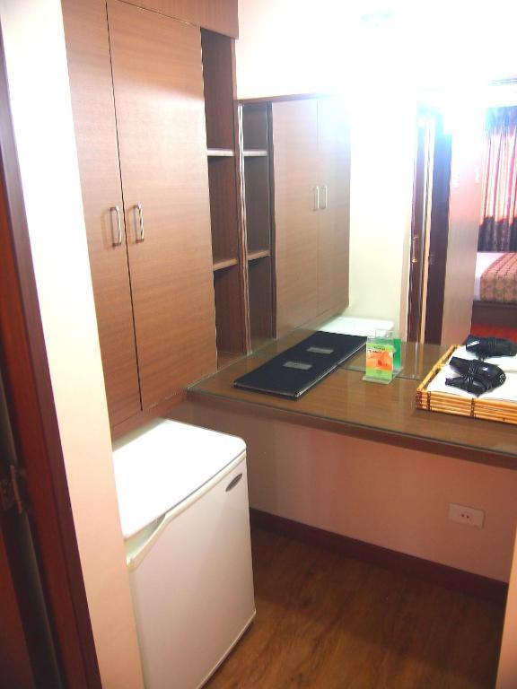 Dg Grami Hotel Paranaque City 客房 照片