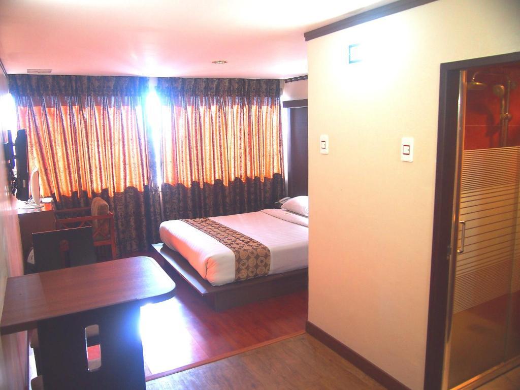 Dg Grami Hotel Paranaque City 客房 照片